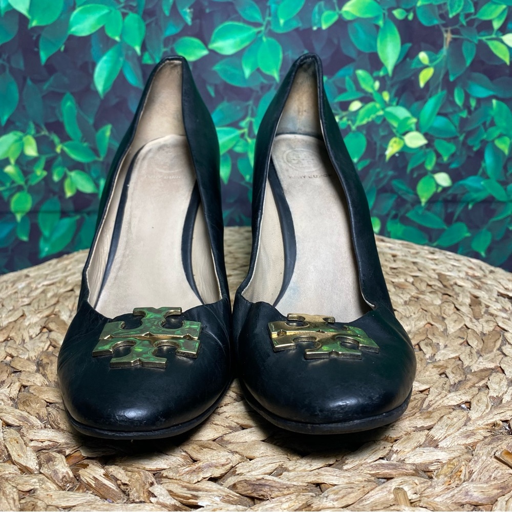 Tory Burch Luna black leather wedge hees